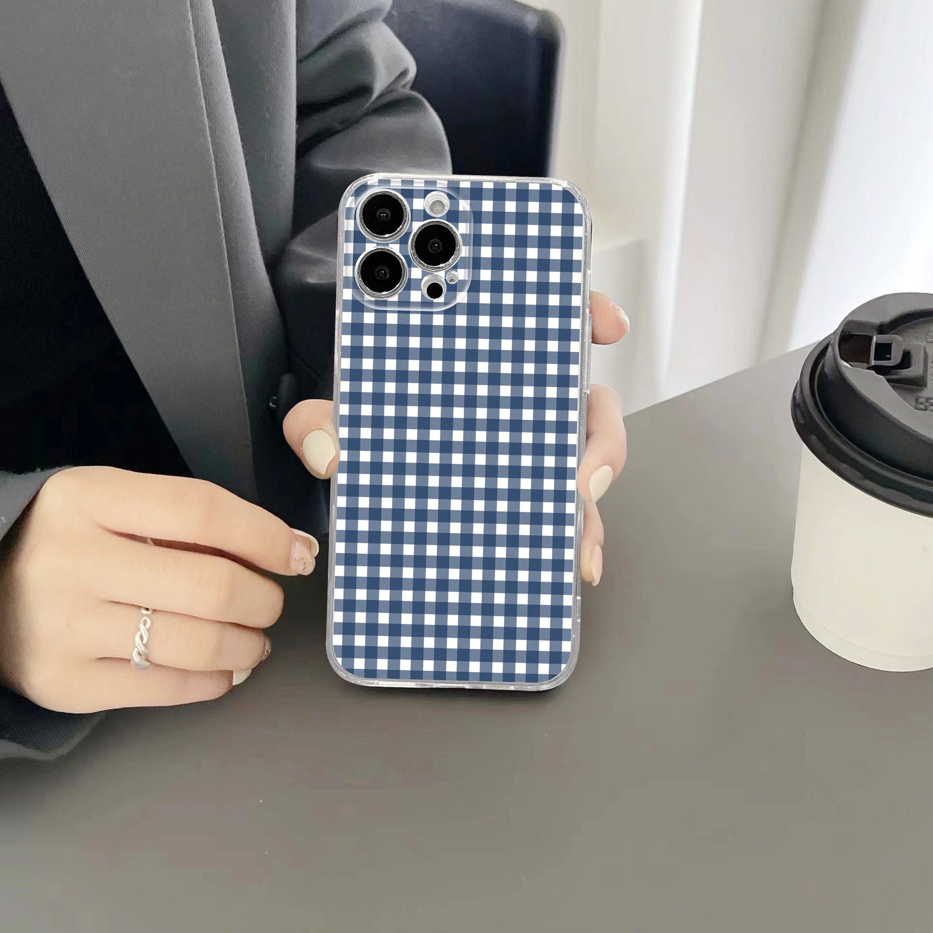 Checkerboard Print Mobile Phone Soft Case